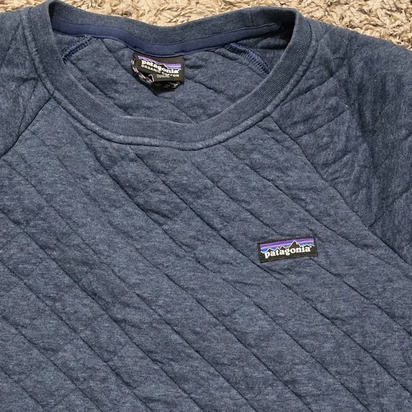 Patagonia Womens Navy Quilted Crewneck Sweatshirt - Picture 1 of 3
